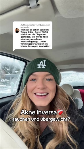 Antwort auf @Queenchen Akne inversa ist eine chronisch entzündliche Hautkrankheit ❤️‍🩹 Keiner kann was für diese Krankheit, und nichts ist schuld daran🫂 Es kann bei jedem Betroffenen Trigger geben, und ja das kann auch das Rauchen sein aber nur weil es den einen triggert heißt es nicht das es bei dem anderen was verschlimmert Wichtig ist: hör auf deinen Körper, und sei achtsam🧘🏼‍♀️ so findest du für dich deine Trigger heraus und kannst in Zukunft probieren darauf zu achten 🫂 Ich wünsch euch