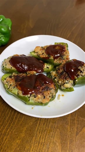 #ピーマンの肉詰め #ブロッコリーの葉と茎絹厚揚げ#cooking #夕食のおかず #77歳の台所仕事