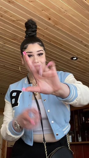 💙🤟🏽 #coda #mixed #foryoupage #americansignlanguage #asl #deafaccess #fyp #viral #childofdeafadults #888 #interpreterintraining #deafaccessability