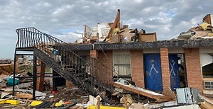 Deadly EF3 tornado strikes El Reno, Oklahoma, for the 2nd time in 6 years
