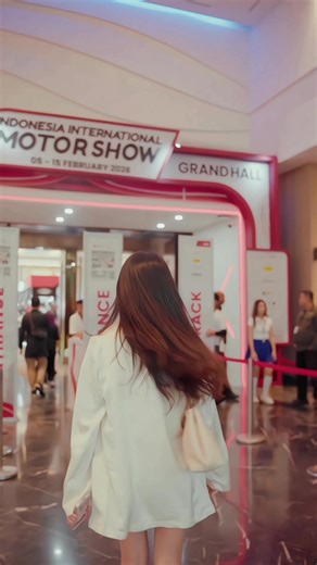 NEXORA ACL dari @Autovision hadir dengan Active Cornering Light, Penambahan cahaya pada setiap belokan membuat tikungan jadi lebih terlihat dan aman. ada juga NEXORA SRTF dengan warna cahaya Warm White siap mendukung! Output cahaya lebih kontras dan stabil, bikin berkendara di hujan, kabut, atau jalan gelap jadi lebih nyaman. Jangan lupa Mampir ke booth Autovision di IIMS 2026 dan test langsung bilednya ! 🙌🏻 #autovision #autovisionlighting #limitlessperformance #autovisionenthusiast