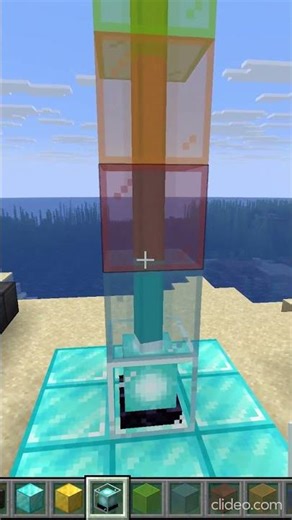 Did you know that you can change the color of a lighthouse in minecraft?