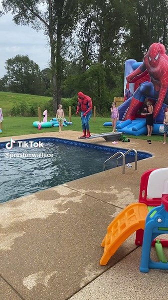 When spidey jumps in the pool at your birthday party #spiderman #foryoupage #birthdayparty #viral #partyentertainment