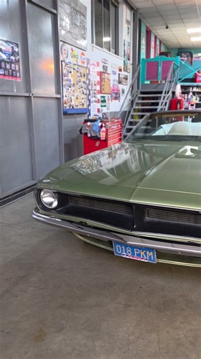 174 reactions | Hello ! | 2000 Motors | Facebook