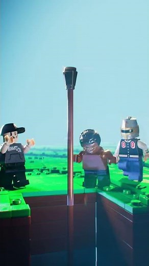 Lego Swagger punches Twomad into a hole (EpicSMP)