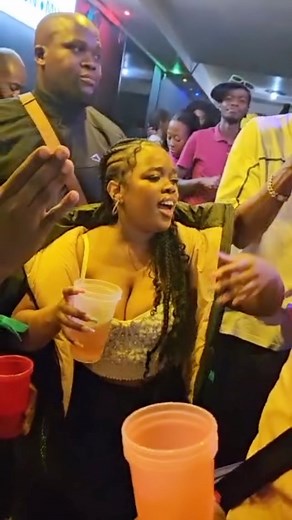 Mink Lounge on Instagram: "Mink on a weekend 﫵"