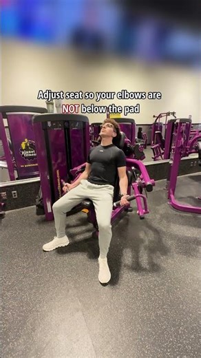 How to Use the Bicep Curl Machine at Planet Fitness | Form Guide