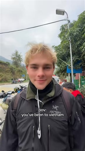 Kayley Smith on Instagram: "caught red handed 👮🏼‍♀️🚨 #vietnam #shopping #dupe #travel #hagiangloop"