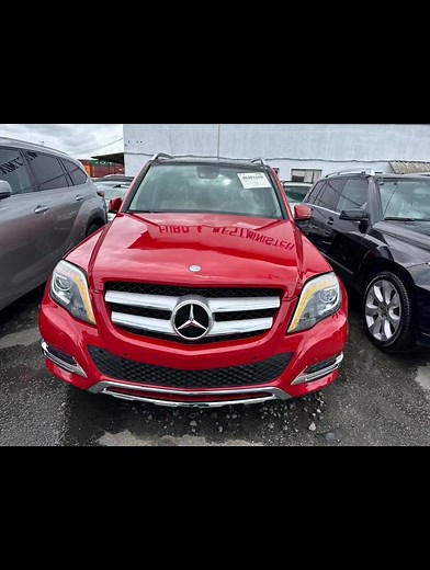 Foreign used Mercedes Benz Glk 350 2014 model accident free, first body fully duty paid panoramic roof, keyless with a very clean interior all papers complete .Nothing to fix,,( Lagos Nigeria) 09065086881,, 24m | Videomap TV