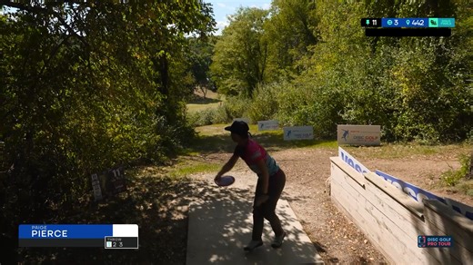 Through the trees ➡️ to the bullseye for Pierce! 🎯 Don't miss the FPO Final Round of the 2025 DGLO here: https://youtu.be/KlugbnSU6tg | JomezPro