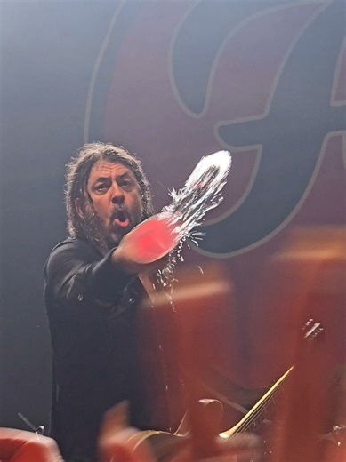 Dave Grohl's Hilarious Water Throw Moment