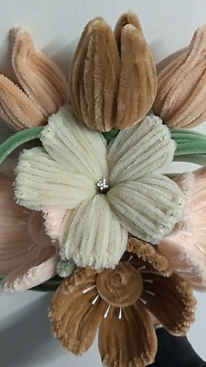 Check out my page for more. Neutral colours now available... #flowers #f4f #handmade #decor #fyp