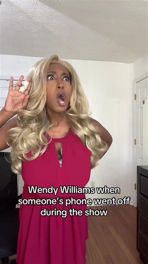 She was pissed chile! 🤣 New outfit for season 2 😆😆 #wendywilliams #funny #comedy #parody #viral