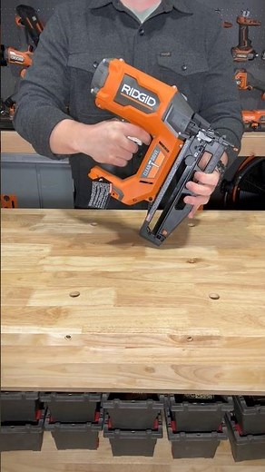 RIDGID 18V Brushless 16GA Straight Finish Nailer