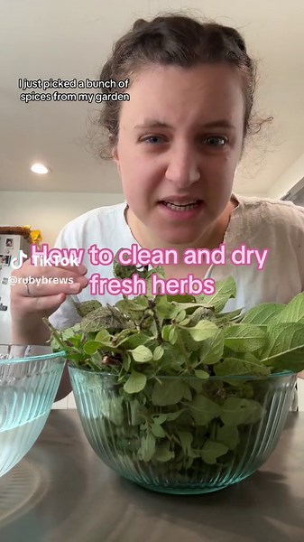 Cleaning and sanitizing fresh herbs from the garden #foodtok #homested #gardening #gardentok #harvest #tutorial
