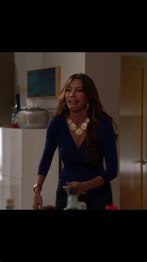 Modern family season #film #filmes #filmediting #cine #cinematic #cinema #popular #shorts #comedy