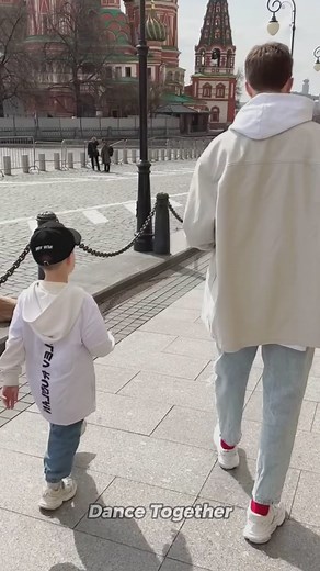 Tuzelity Shuffle in the street Moscow Little Boy Dances Cool! #longervideos #shuffledance #shuffle #tuzelitydance #tuzelitydancefans #trending #dancers #foryou #fyp