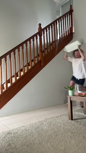 Trying on High Heels for the First Time | High Heel Test