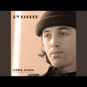 Too Tight This Rag Of Mine (Live)