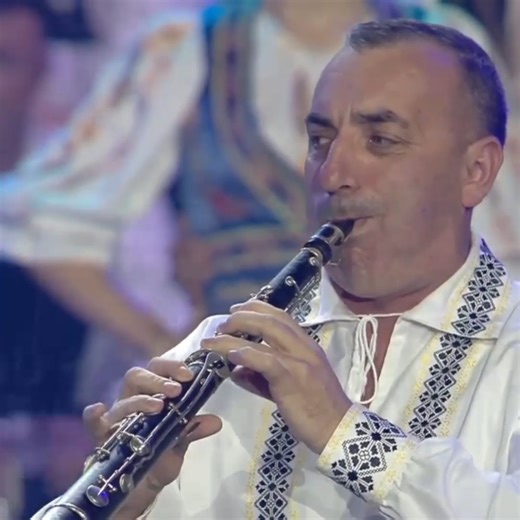 Adi Neamtu - Doina Live ❤️🎤🎷🎺🎻🎹🎼🎵🎶 | Doine Bănățene