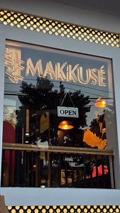 loved by all, @makkuse.np is now in Jhamsikhel 🫶 It’s a cafe style spot, menu filled with drinks/dessert/fusion of delicacies with classic gundpak 👌 📍Jhamsikhel (Location available on Google map) | Nepal.food