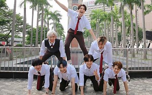 “Come and get it, GOT7! 大家好，我们是GOT7！”