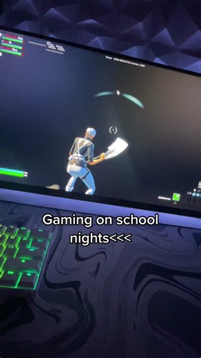 L nights #tech #pcgaming #whitesetups #techtoker #pcaccessories #setup #setuptour