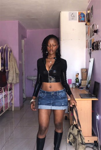 @Darkoo put me on your next video😩😩😩 Also, you can check out @divahaven to shop this fit🤭 #fypageシ #styleinspo #OOTD #kenyantiktok🇰🇪 #fashiontiktok