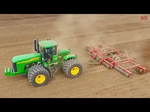TRACTORS at Work: JOHN DEERE 9520