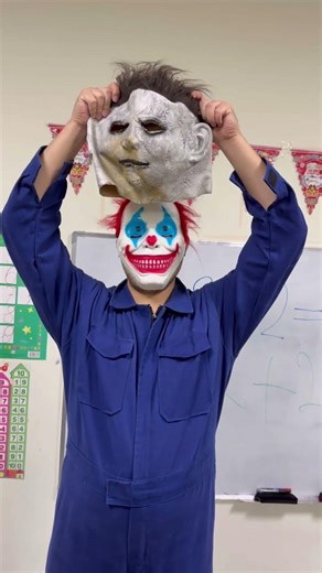 Mario vs Michael Myers#mario #Michaelmyers #scarystories #usa