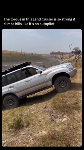 Toyota Ki Sabse Powerful Car🔥😱 #shorts #youtubeshorts #facts #toyota #car #tech