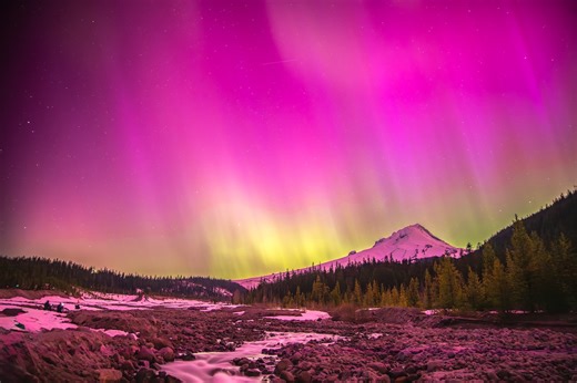 Map shows where you have a chance to see the northern lights in Oregon Tuesday night