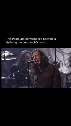 Pearl Jam performed "Jeremy" for MTV Unplugged in New York on March 16, 1992. This acoustic set