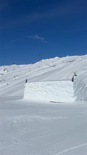 Josito Aragon on Instagram: "Felt pretty good . . . . . #snow #snowboarding #winter"