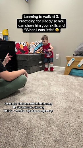 Learning to Walk at 3: Toddler Physical Therapy Tips for Nemaline Myopathy