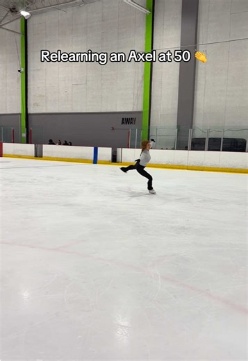 It’s never too late to start your figure skating journey 🫶⛸️ #figureskater #iceskating #icerink #figureskating #coaching