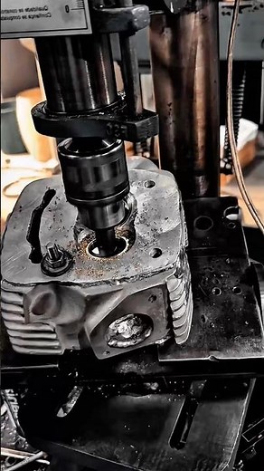 Cylinder Head Machining Work Tool Using Valve Seat Boring #worktool