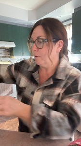 132K views · 687 reactions | Je te partage mes achats d’aujourd’hui au Costco! Et toi, quels sont tes incontournables que tu achètes là-bas? Et merci au gentil monsieur qui m’a aidé avec la grosse caisse à mon chum pour la mettre dans mon auto 珞il y a encore du bon monde!! Ça compense pour tous ceux qui nous foncent dedans avec leur panier 藍 #haul #costco | Ann Bergeron - Motivation et inspiration | Facebook