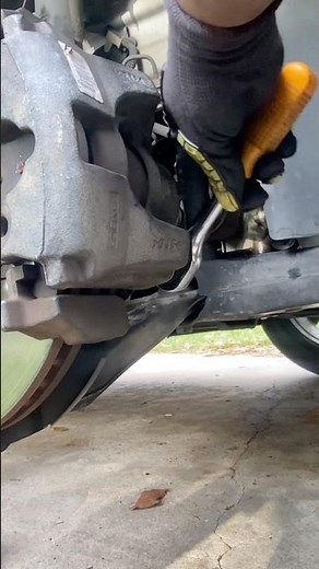 Car Mechanic ASMR #asmr #car #mechanic #tools #hardwork