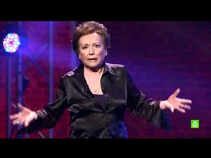 El Club de la Comedia - Amparo Baró: Piensa como un famoso...