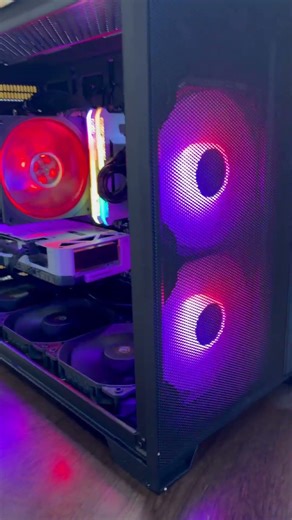 New built flux m antec case #pcmasterrace #fluxmantec #pccase #antecfluxm #pcaddicts #pcbuild