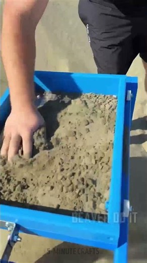 Gold in a Desert! 😮