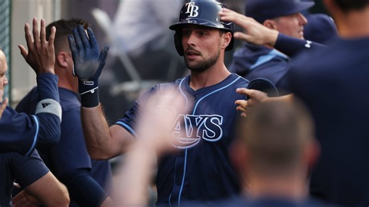 Rays plate seven in the 4th inning