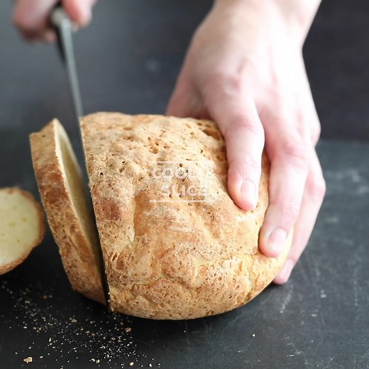 The simplest recipe for gluten free artisan bread, that can be mixed by hand in one bowl with the most basic pantry ingredients, is here. It’s your everyday gluten free bread recipe. | Gluten Free on a Shoestring