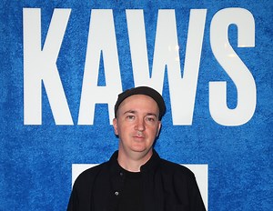 10 interesting facts about KAWS and his artwork that every collector should know