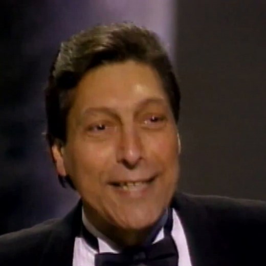 "Don't give up ... don't ever give up." 28 years ago, Jim Valvano delivered an ESPYS speech that we'll never forget ❤️ The V Foundation for Cancer Research | ESPN