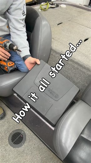 The first run of Skeeter ZX/FX center console replacements has just shipped! We will have more ready and shipping out this coming week. If you own a Skeeter ZX or FX boat and have need of a high quality, durable and reliable center console, look no further. We at Ashmore Marine have you covered with our new and much improved Skeeter center console. The quality and craftsmanship of this unit can not be appreciated until you see it in person. If this is something you have been looking for, I’ll ad