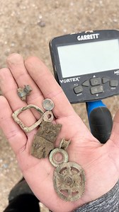 3.7K views · 81 reactions | “I’m really excited about it because it is lightweight. I will have the Vortex on my wishlist for sure!”Deanna F. had a great day out with the Vortex for the first time finding several different relics. She found some bullets, a harmonica reed, and much more! Here is what she has to say about her experience#garrett #garrettmetaldetectors #garrettvortex #garrettfind #metaldetecting #metaldetectingfinds #metaldetectingusa | Garrett Metal Detectors | Facebook