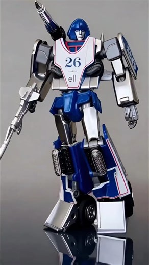 Hound & Mirage Toy Version in Action!#transformers