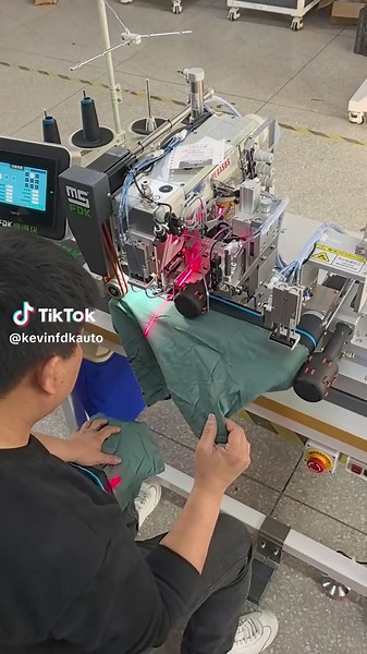 Automatic Sewing Equipment for Garment Factory